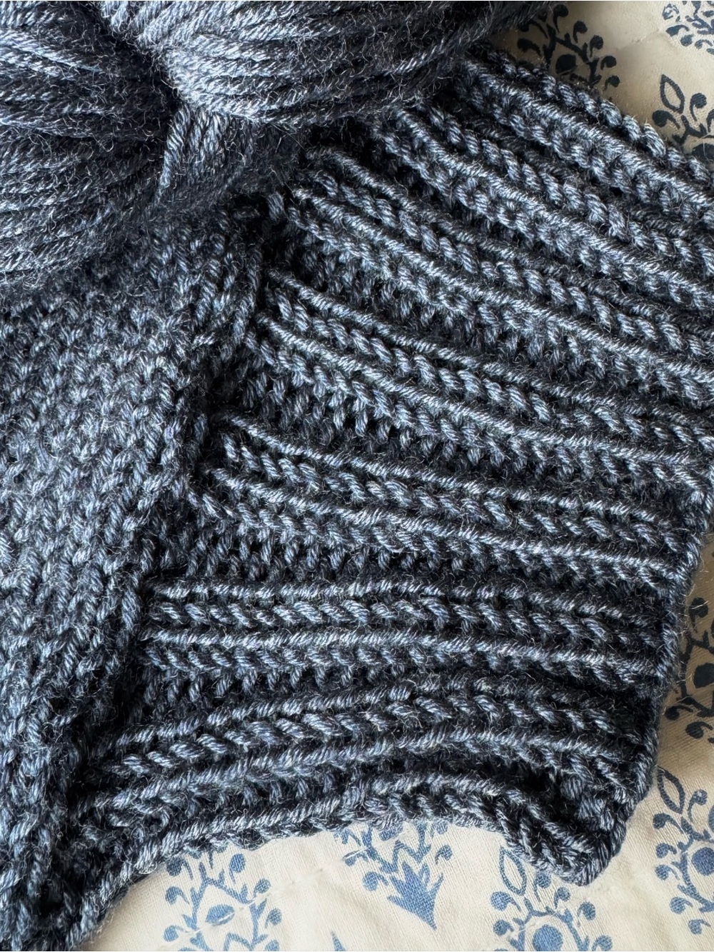 Caron X Pantone Bamboo Yarn Lot (4) Yarnspirations - Picture 11 of 12